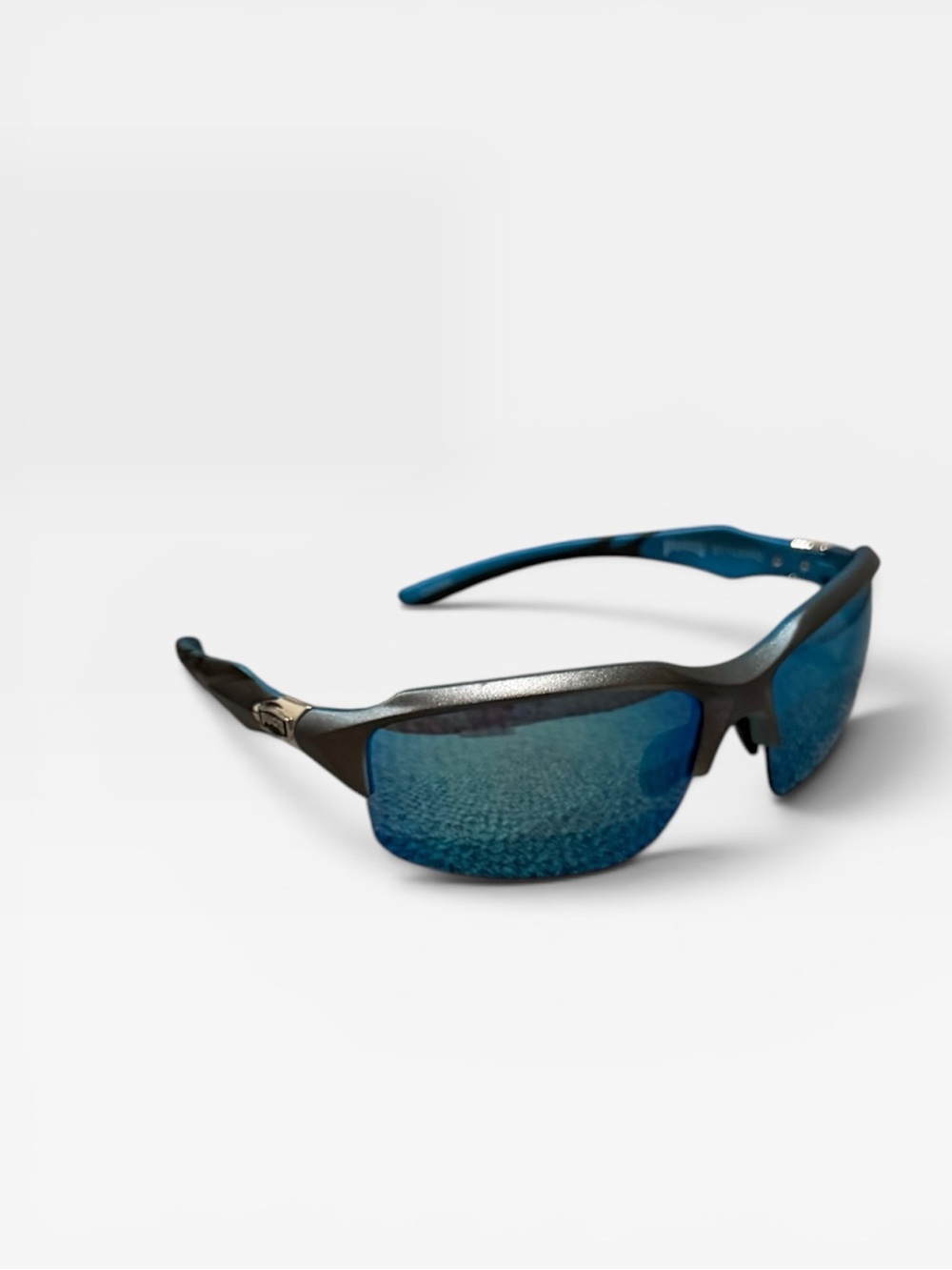 PUGS Blue Mirrored Sunglasses For Biking or Running - Picture 2 of 6